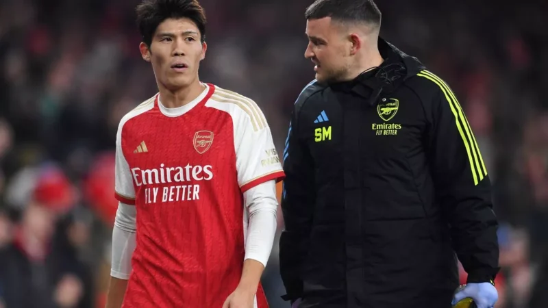 TA: Arsenal đã gửi lời đề nghị hợp đồng mới cho Tomiyasu